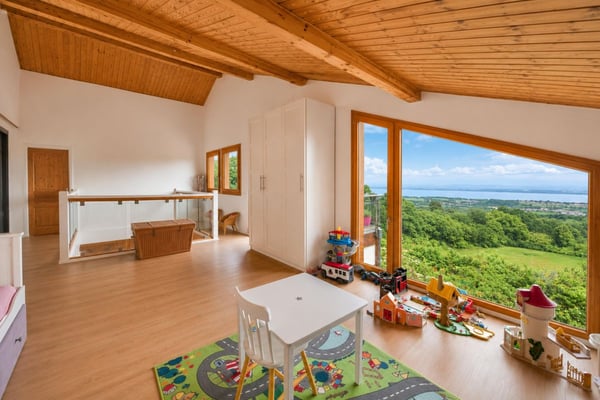 Maison familiale de 240 m² avec vue panoramique 5