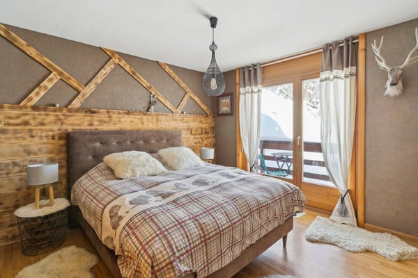 Appartement meublé lumineux avec vue panoramique à Crans-Montana 4