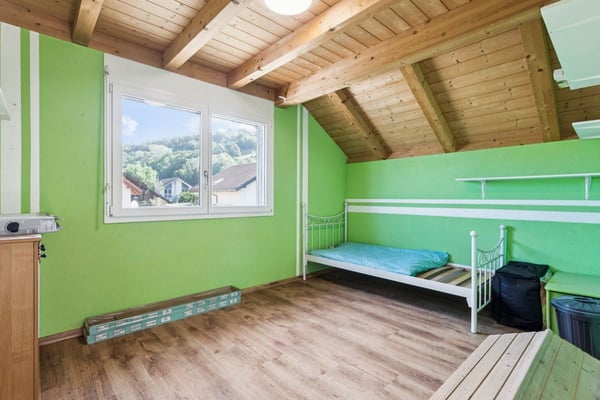 Maison individuelle avec 4 chambres à 300 mètres du lac de Neuchâtel 7