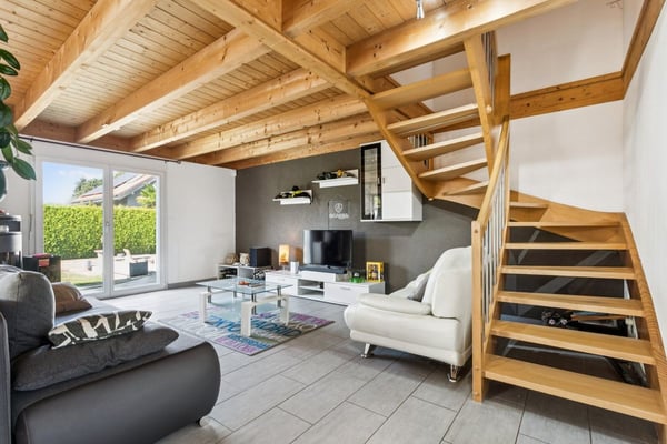 Maison individuelle avec 4 chambres à 300 mètres du lac de Neuchâtel 2