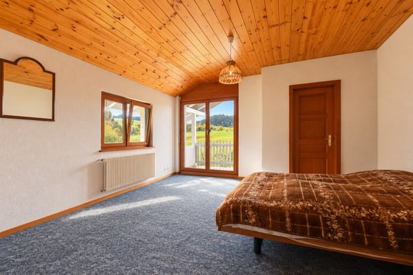 Maison individuelle de 4.5 pièces avec grand jardin au Locle 8