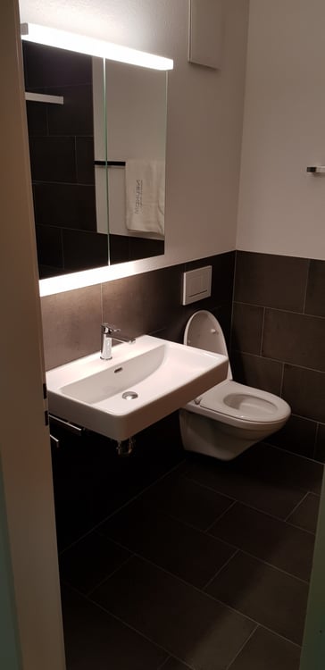 Wohnen mit Charakter: Spezieller Grundriss und gemütlicher Sitzplatz 5