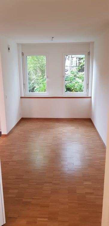 Wohnen mit Charakter: Spezieller Grundriss und gemütlicher Sitzplatz 4