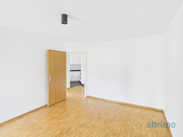 Wohnen mit Charakter: Spezieller Grundriss und gemütlicher Sitzplatz 8