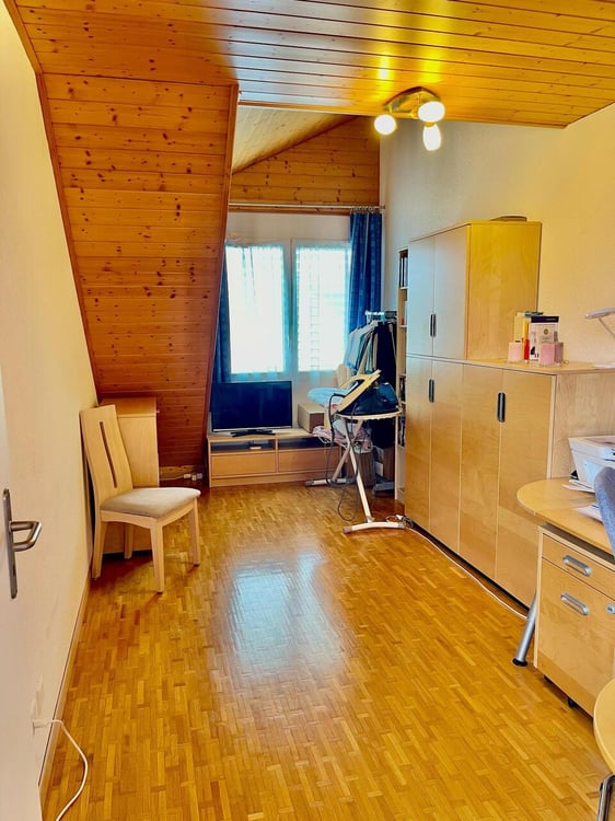 A VENDRE APPARTEMENT EN TRIPLEX DE 130M2 HAB. AU CENTRE D'ECHALLENS 9