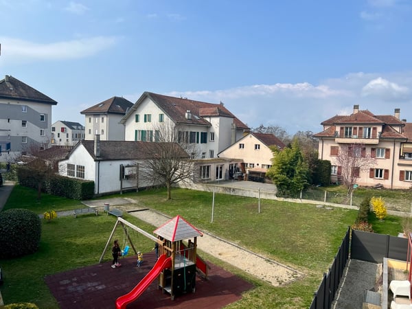 A VENDRE APPARTEMENT EN TRIPLEX DE 130M2 HAB. AU CENTRE D'ECHALLENS 3