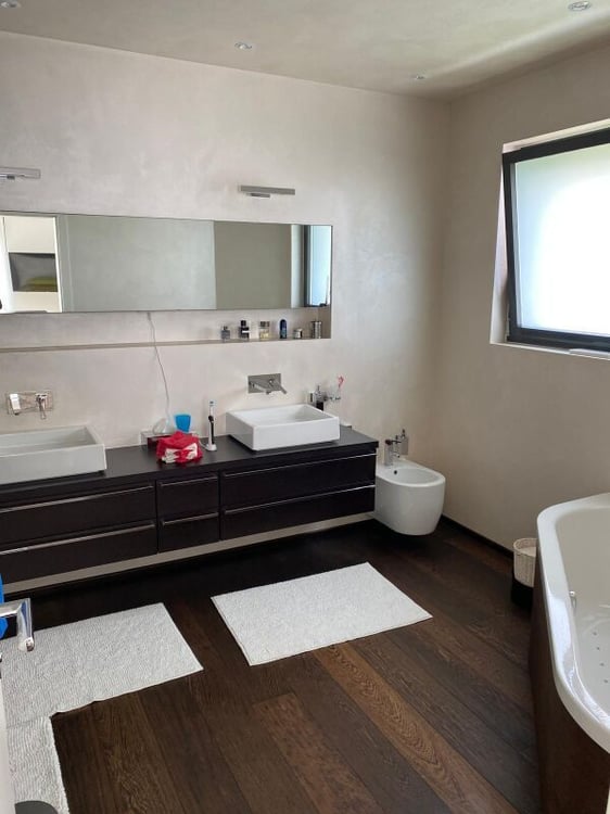 Villa Moderna con Piscina e Domotica Avanzata - Unicità e Comfort a Portata di Mano 16