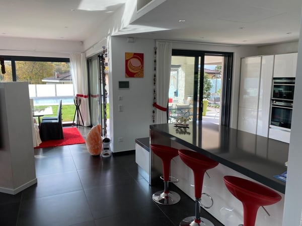 Villa Moderna con Piscina e Domotica Avanzata - Unicità e Comfort a Portata di Mano 14