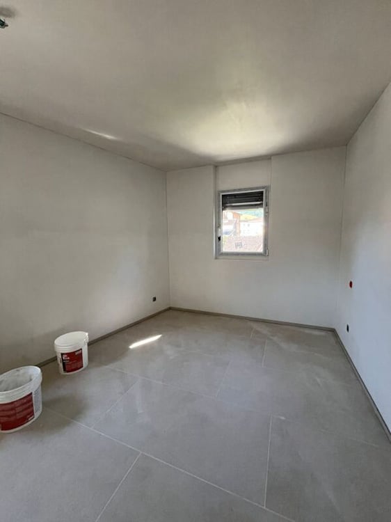 Res. Papilon, appartamento di 1.5 locali, Giubiasco 5