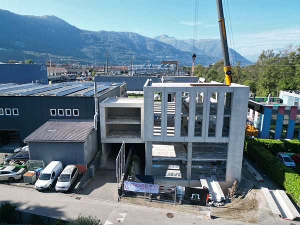 Stabile artigianale/commerciale Saleggi (unità 2), Giubiasco 11