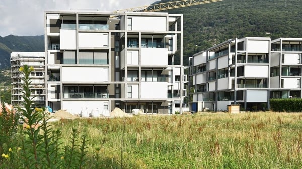 Modern Furnished Apartment Luxury C19 Bellinzona 9