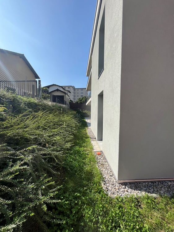 Res. Mikael, appartamento di 3.5 locali con giardino (PPP1), Arbedo 8