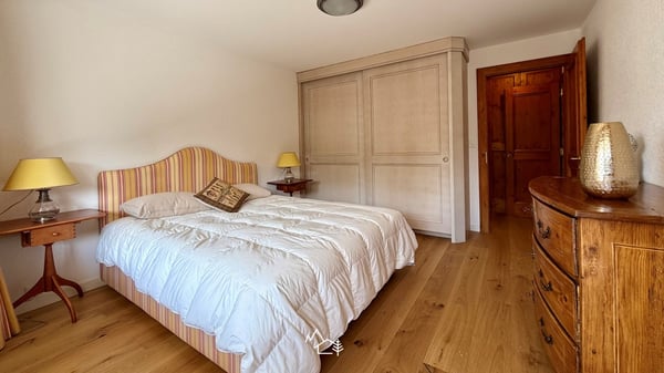 3.5 pièces de 93 m² au cœur d'un cadre exceptionnel : soleil, nature, golf, ski 5