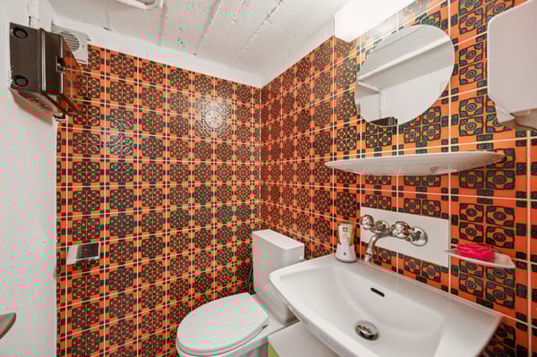 Vielseitiges Wohn- und Geschäftshaus - Oberentfelden, 2 Zimmer 8