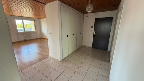 Renovierte 4.5-Zi.-Wohnung mit Balkon in Bremgarten 3