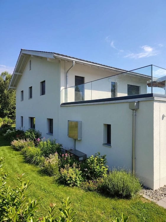 Modernes 6.5-Zi.-Einfamilienhaus mit Terrasse in Balterswil