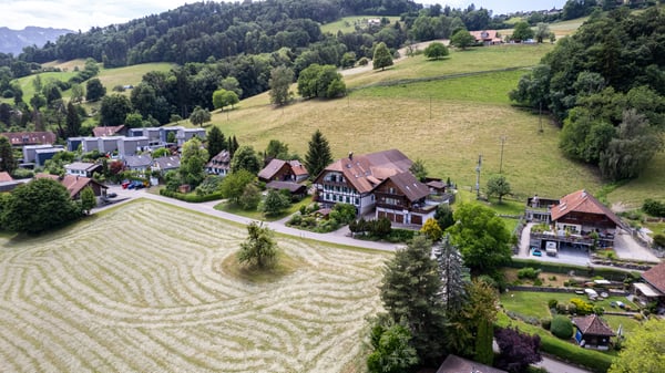 Bauparzelle 1'336 m2 mit Weitsicht in Burgistein kaufen 1