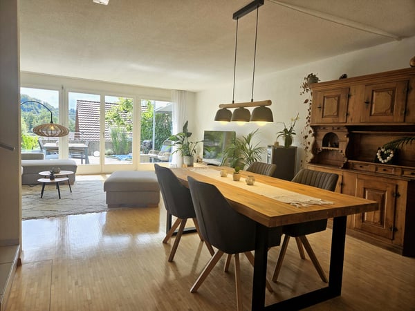5.5-Zi.-Reihen-Mittelhaus mit zwei Terrassen in Neuenegg kaufen 2