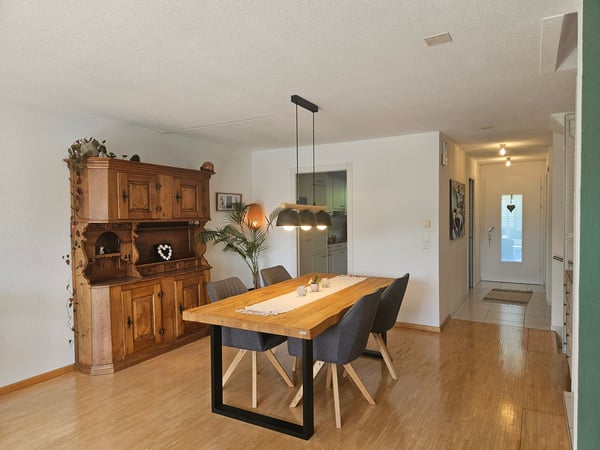 5.5-Zi.-Reihen-Mittelhaus mit zwei Terrassen in Neuenegg kaufen 3