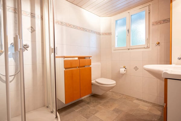 Mehrfamilienhaus mit 2 Wohneinheiten, separatem Wohnatelier und Garten in Rüschegg Heubach kaufen 11