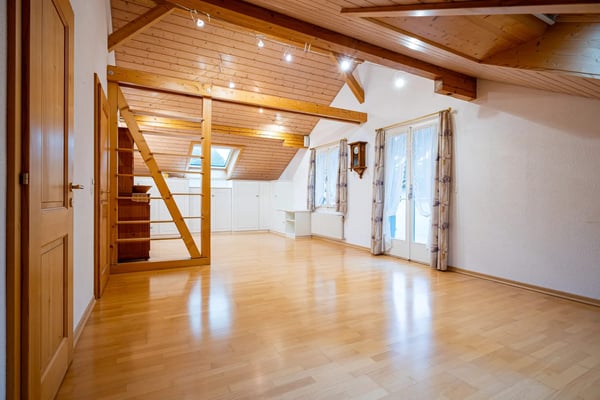 Mehrfamilienhaus mit 2 Wohneinheiten, separatem Wohnatelier und Garten in Rüschegg Heubach kaufen 9