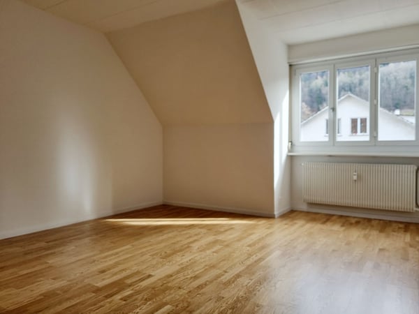 Moderne Wohnung im Spiegel bei Bern 3