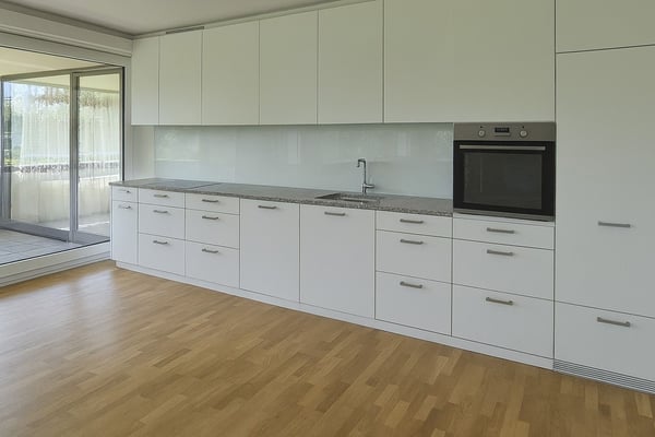 Grosszügige Wohnung in der Überbauung 