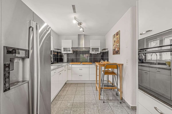 Den Nutzungsmöglichkeiten sind kaum Grenzen gesetzt! 2.5 Zimmer DEFH 3