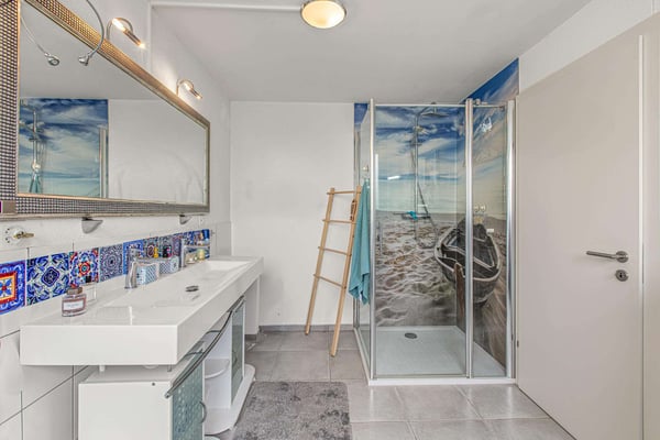 Den Nutzungsmöglichkeiten sind kaum Grenzen gesetzt! 2.5 Zimmer DEFH 7