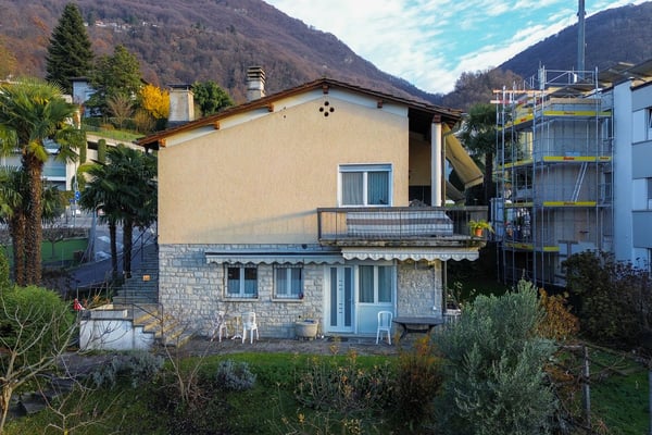CASA INDIPENDENTE CON GIARDINO E SPAZI DA VALORIZZARE (Copy) 3