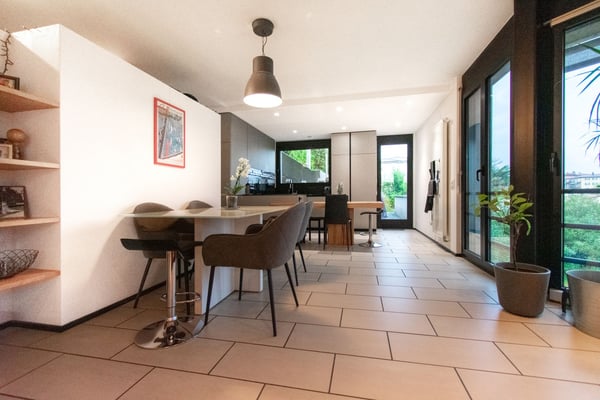 CASA MODERNA SU DUE PIANI CON GIARDINO E TERRAZZA 5