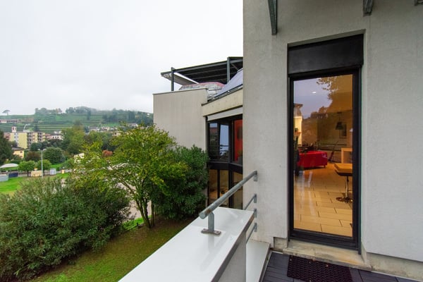 CASA MODERNA SU DUE PIANI CON GIARDINO E TERRAZZA 2