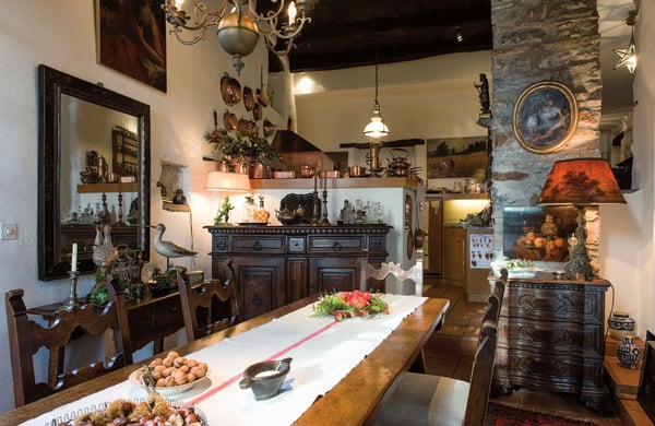 PROPRIETÀ DI CHARME CON AMPIO GIARDINO E VISTA LAGO 6