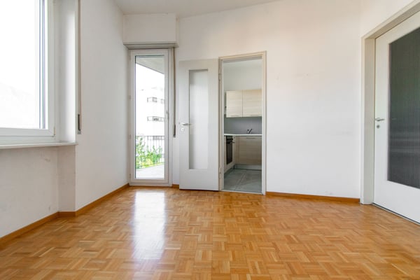 COMODO BILOCALE VICINO AL CENTRO DI LUGANO 1