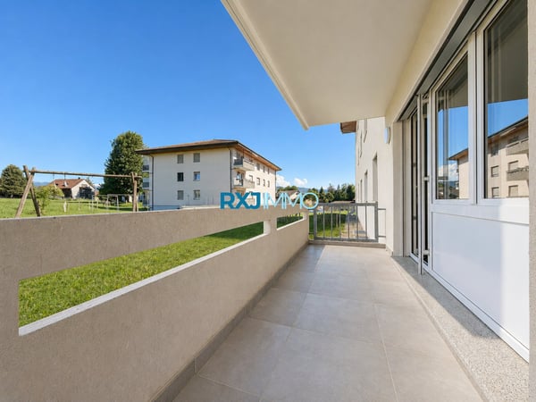 3.5 pièces rénové avec grand jardin privatif de 218 m² – disponible de suite 10