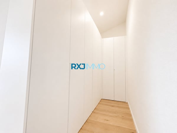 Villa neuve 4.5 pièces avec jardin de 343 m² – Lumineuse et moderne – disponible de suite 9