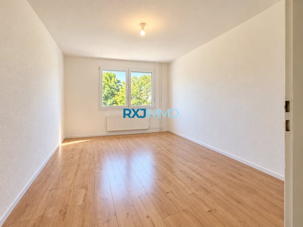 Magnifique appartement de 2,5 pièces à Cottens 6