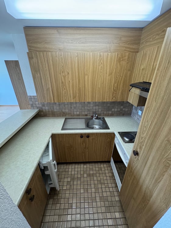 Helle 2-Zimmer-Eigentumswohnung mit Balkon & Lift 4