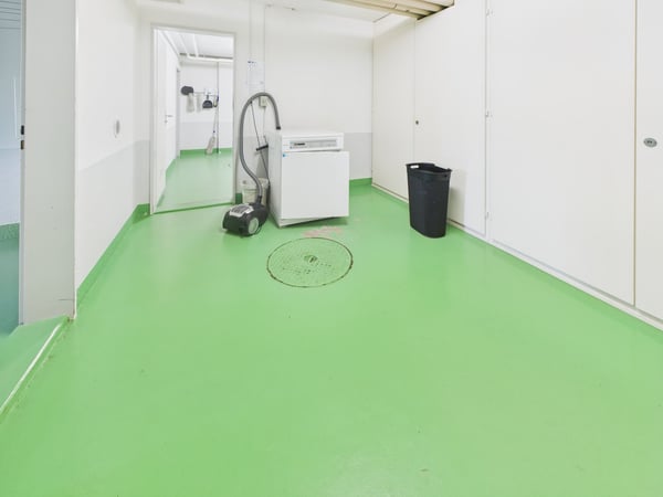 Helle 2-Zimmer-Eigentumswohnung mit Balkon & Lift 13