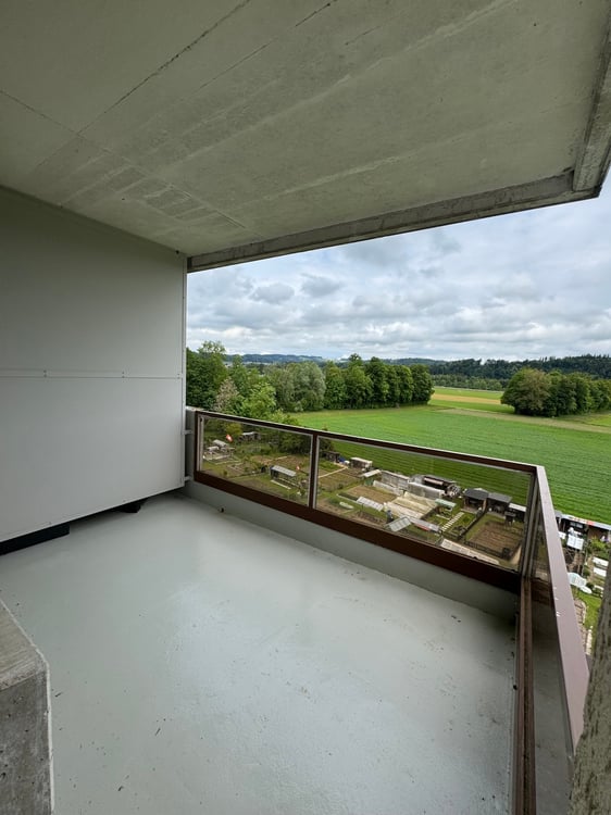 Helle 2-Zimmer-Eigentumswohnung mit Balkon & Lift 10