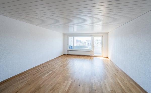 Moderne 4.5-Zimmer-Eigentumswohnung mit Sicht auf die Alpen 4