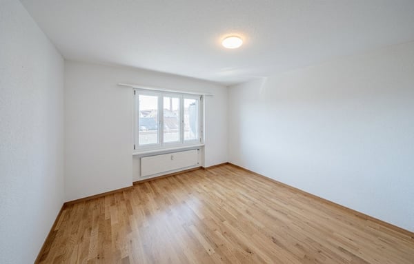 Moderne 4.5-Zimmer-Eigentumswohnung mit Sicht auf die Alpen 5