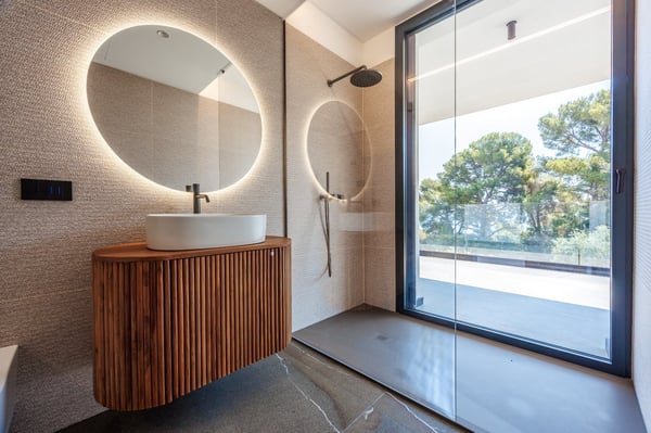 Villa contemporanea con piscina a sfioro e vista mare sulla Riviera ligure 35
