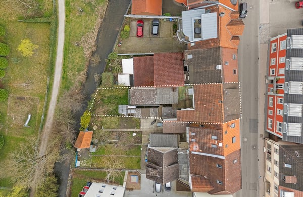 Wohn- und Geschäftshaus, Umnutzung zum Wohnraum möglich. 10