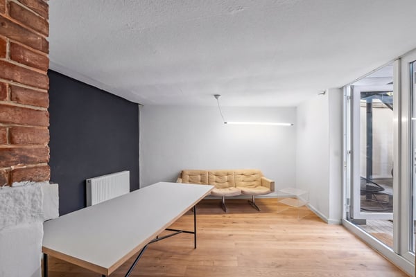 Wiehre Rarität: Wohn & Geschäftshaus mit Gewerbehof,  5 Wohn und 4 Gew 10