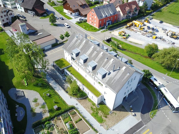 Helle Büro-/Gewerberäumlichkeiten an bester Lage in Urdorf 12