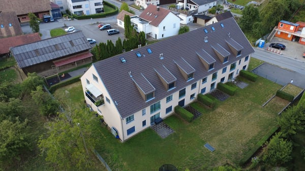 Moderne 4.5-Zimmer-Maisonette-Wohnung mit Weitsicht 9