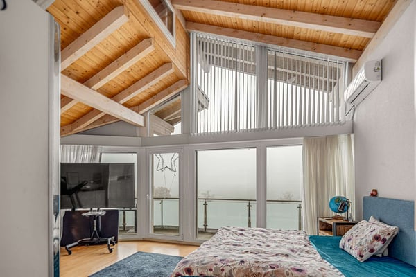 Grosszügiges Einfamilienhaus mit Weitblick, viel Privatsphäre und einzigartigem Raumgefühl 7