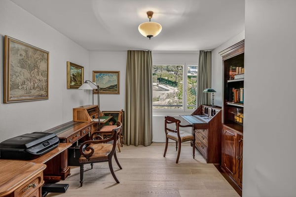 Sonnige 5.5-Zimmer-Wohnung in ruhiger, naturnaher Lage nahe Zürich 8