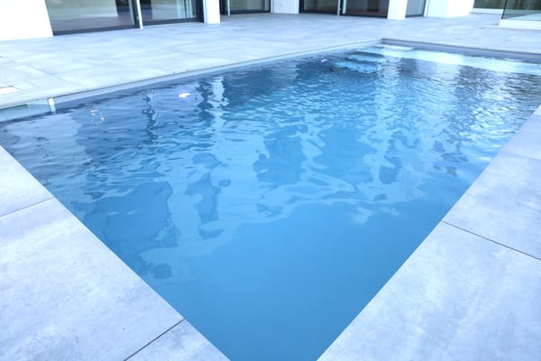 Oberwil Bestlage: Exklusive 6-Zimmer-Villa mit Pool, Garten & Einliegerwohnung 3